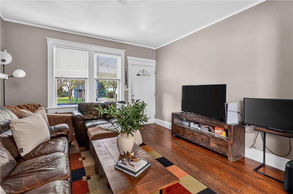 1400 Melrose Pw Property Photo 9