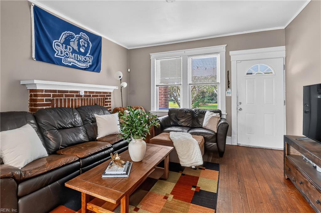 1400 Melrose Pw Property Photo 10