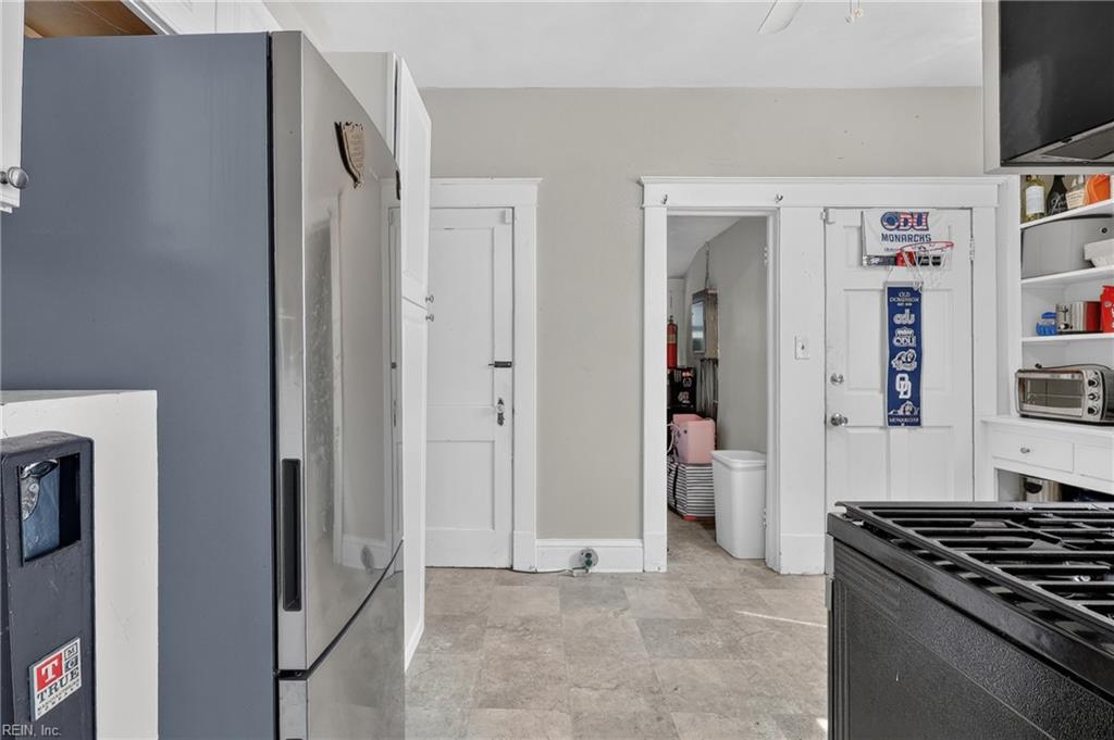 1400 Melrose Pw Property Photo 15