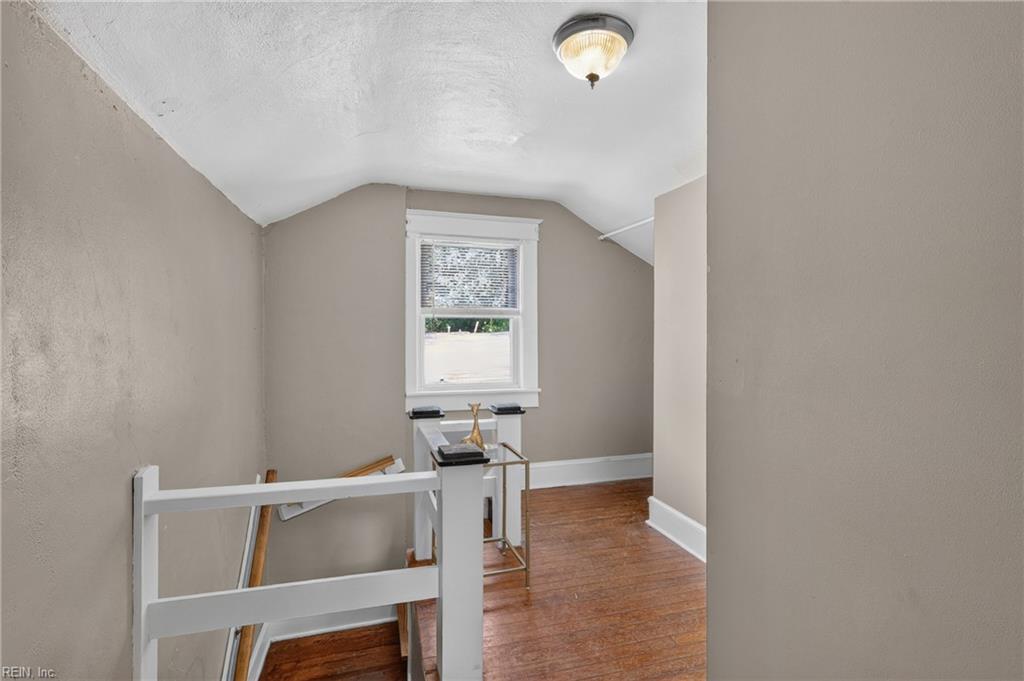 1400 Melrose Pw Property Photo 34