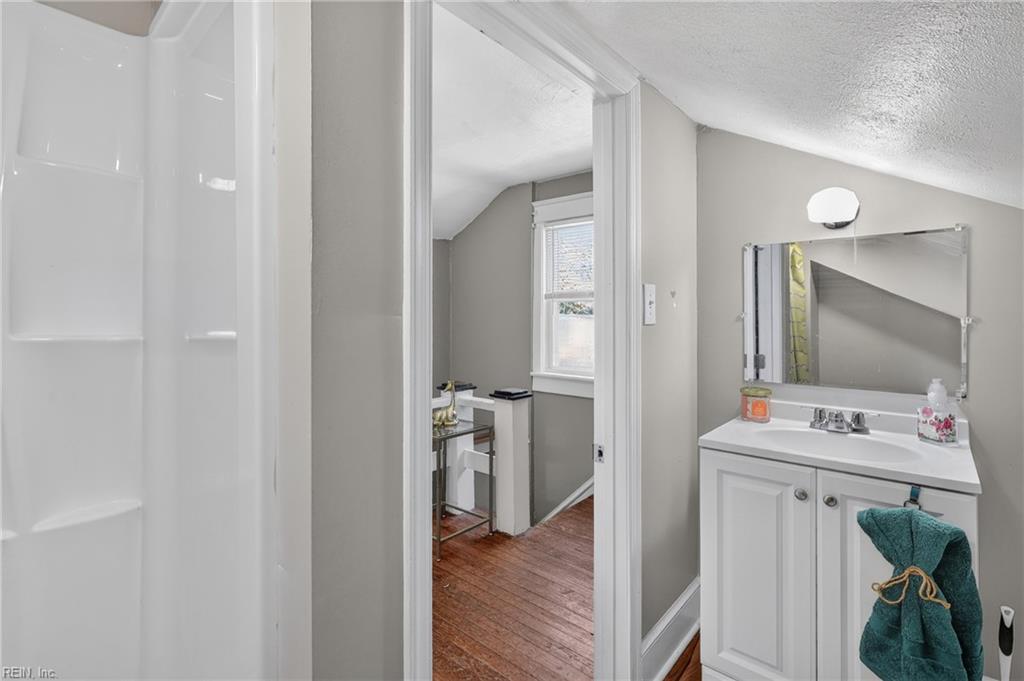 1400 Melrose Pw Property Photo 36