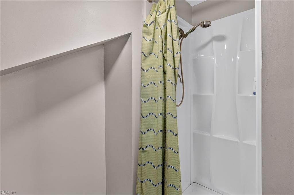 1400 Melrose Pw Property Photo 37