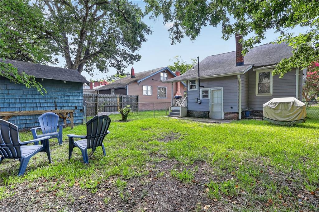 1400 Melrose Pw Property Photo 43