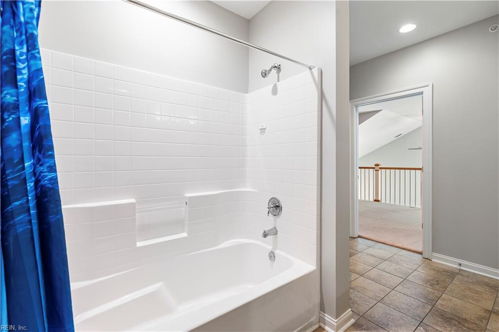 7231 Newport Ave Property Photo 32