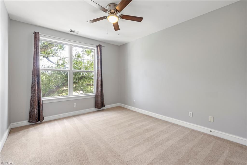 7231 Newport Ave Property Photo 33