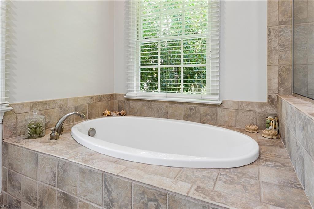 112 Ainsdale Property Photo 29