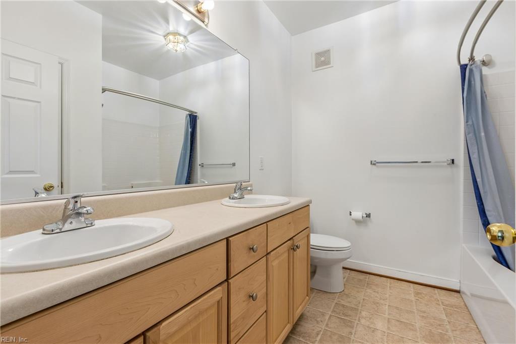 706 River Rock Way Property Photo 29