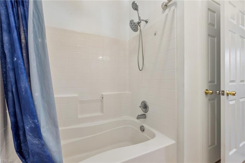 706 River Rock Way Property Photo 30