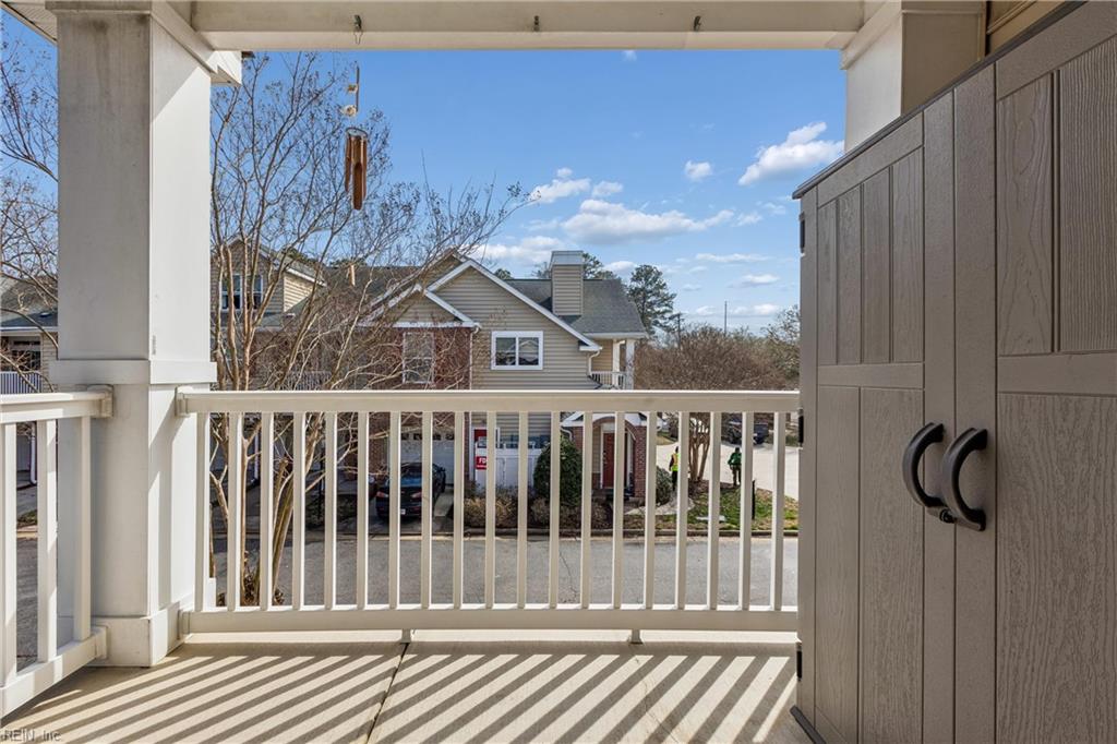 706 River Rock Way Property Photo 33