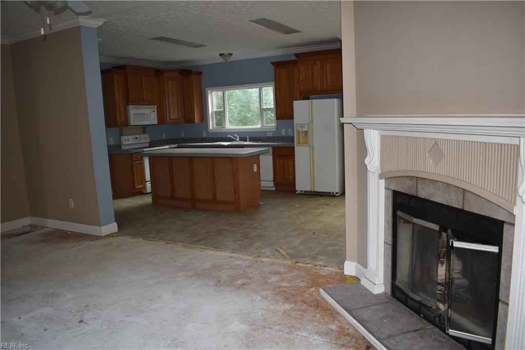 6250 Farmers Dr Property Photo 23