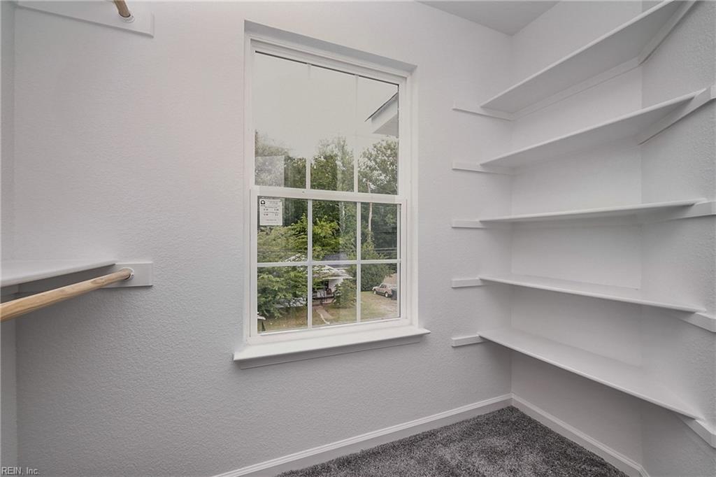 4108 Scott St Property Photo 17