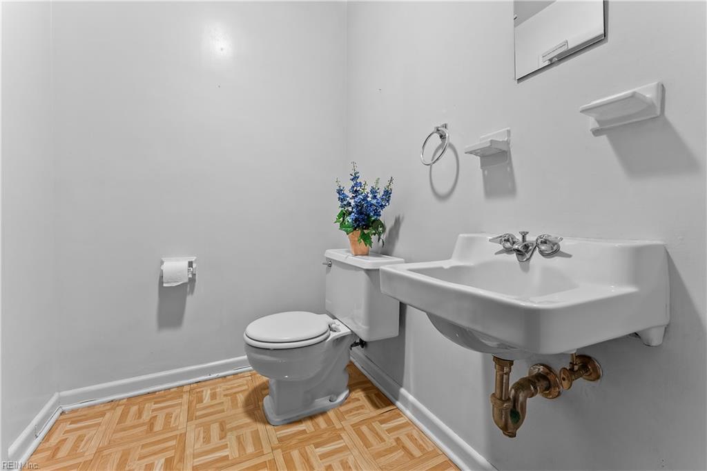 2474 E Little Creek Rd Property Photo 18