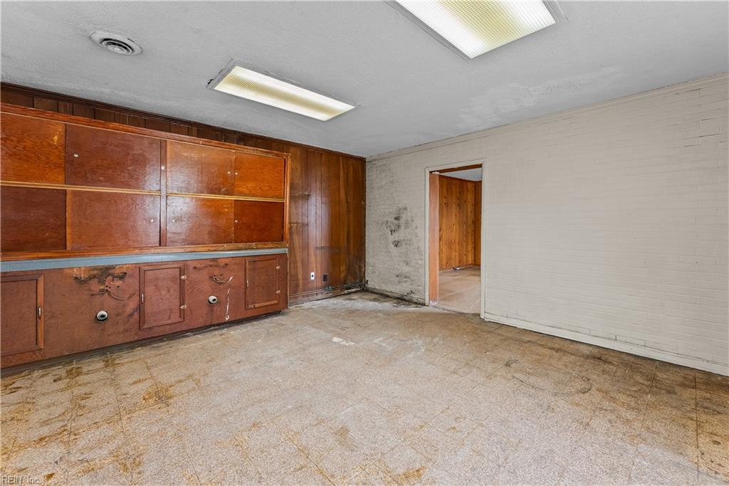 2474 E Little Creek Rd Property Photo 43