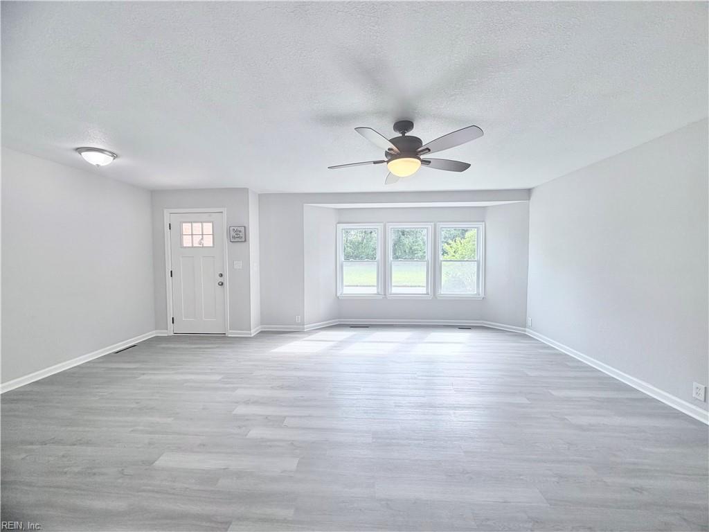 10 C C Spaulding Dr Property Photo 3