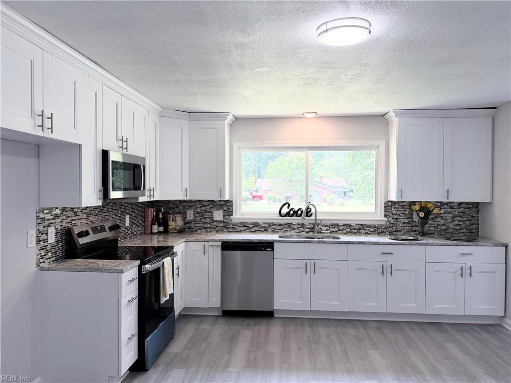 10 C C Spaulding Dr Property Photo 5