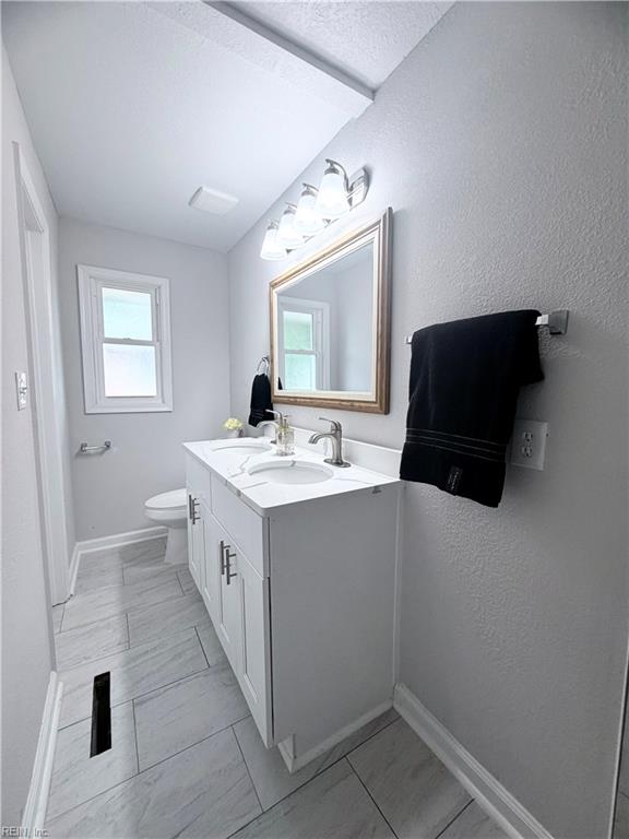 10 C C Spaulding Dr Property Photo 16