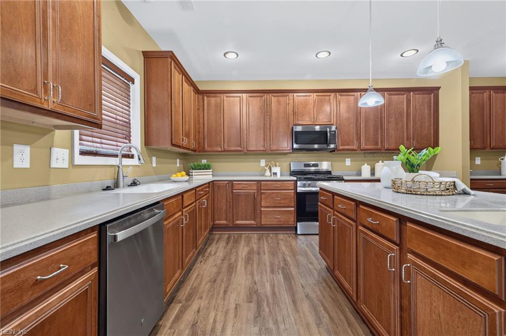 236 Grandville Arch Property Photo 12