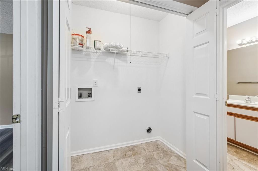 192 Lees Mill Dr Property Photo 28