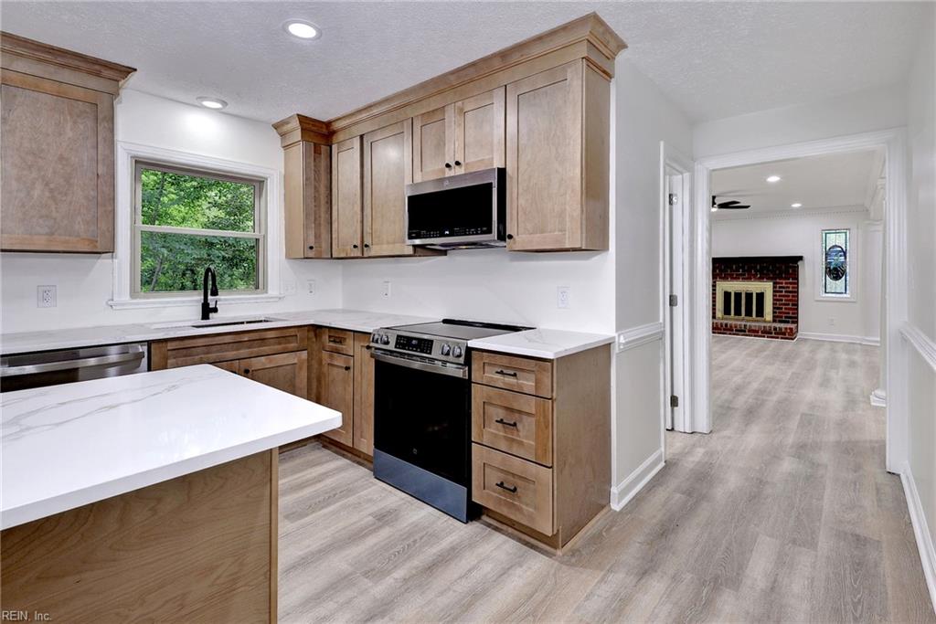 103 Osprey Pt Property Photo 12