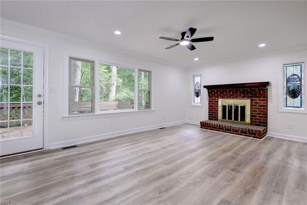 103 Osprey Pt Property Photo 35
