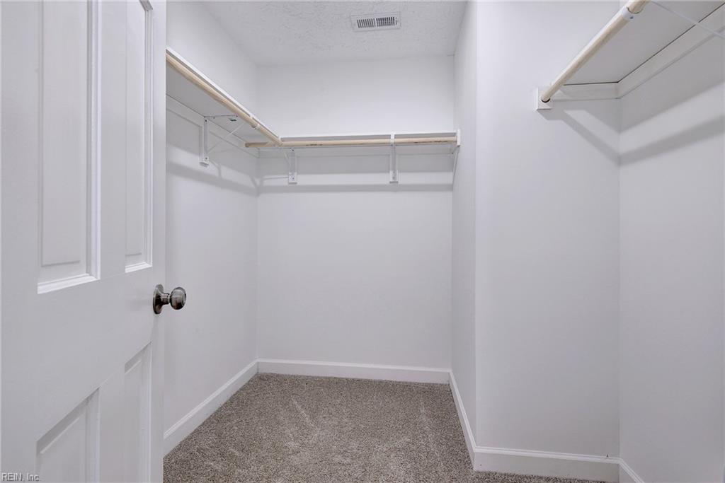 103 Osprey Pt Property Photo 44