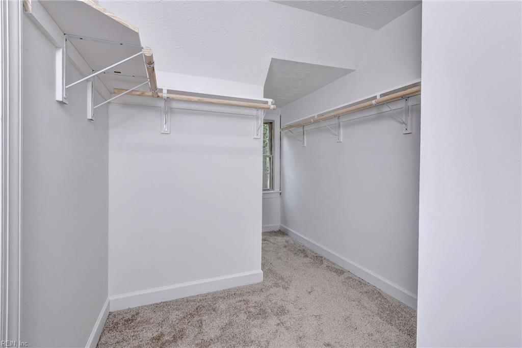103 Osprey Pt Property Photo 45