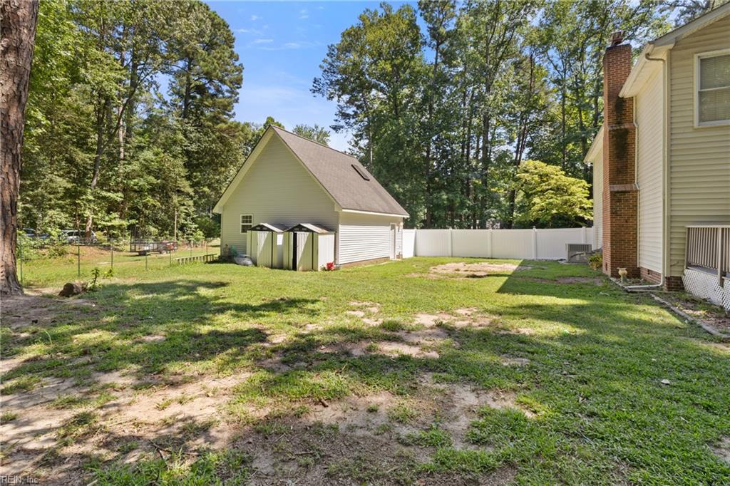 9614 Spring Branch Dr Property Photo 35