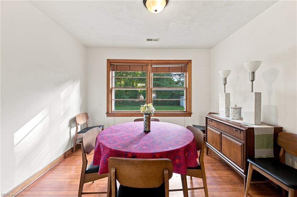 5 Timberline Cres Property Photo 15