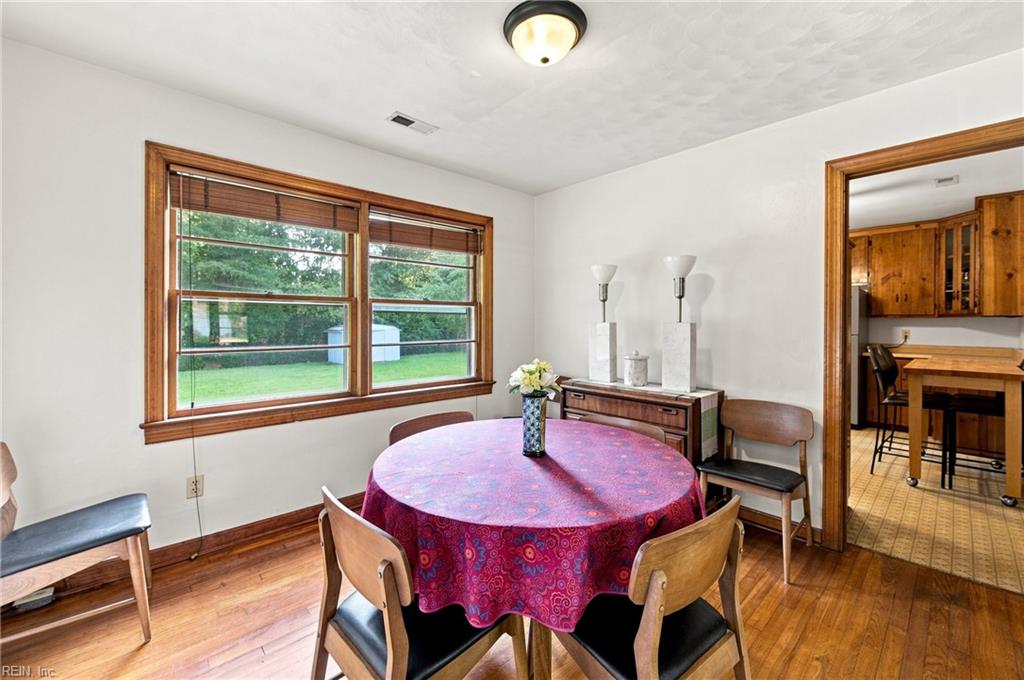 5 Timberline Cres Property Photo 16