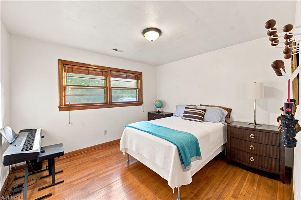 5 Timberline Cres Property Photo 18