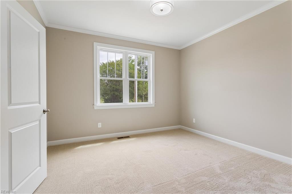 108 Wickre St Property Photo 12