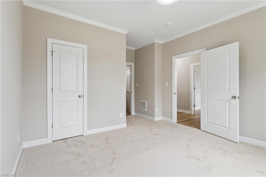 108 Wickre St Property Photo 13