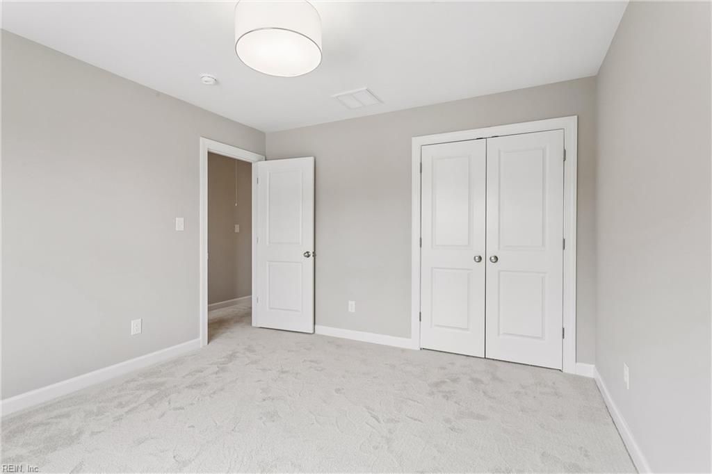 108 Wickre St Property Photo 28