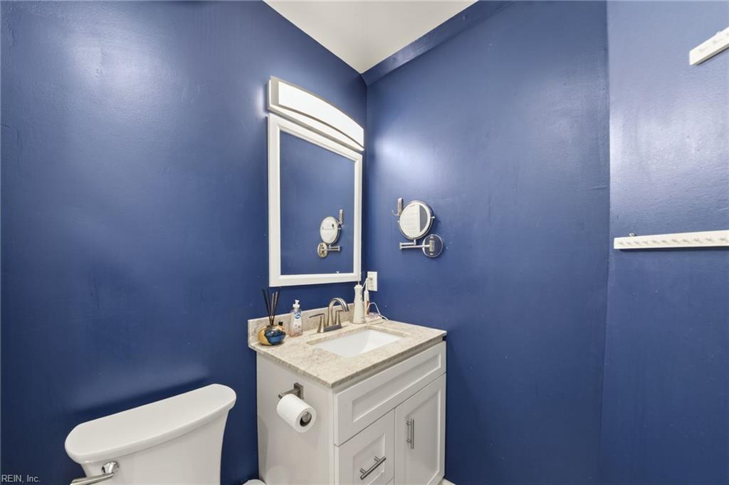 869 Little Bay Ave Property Photo 21