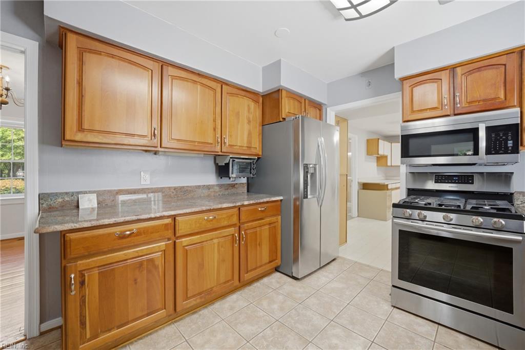 3421 Kings Grant Rd Property Photo 12