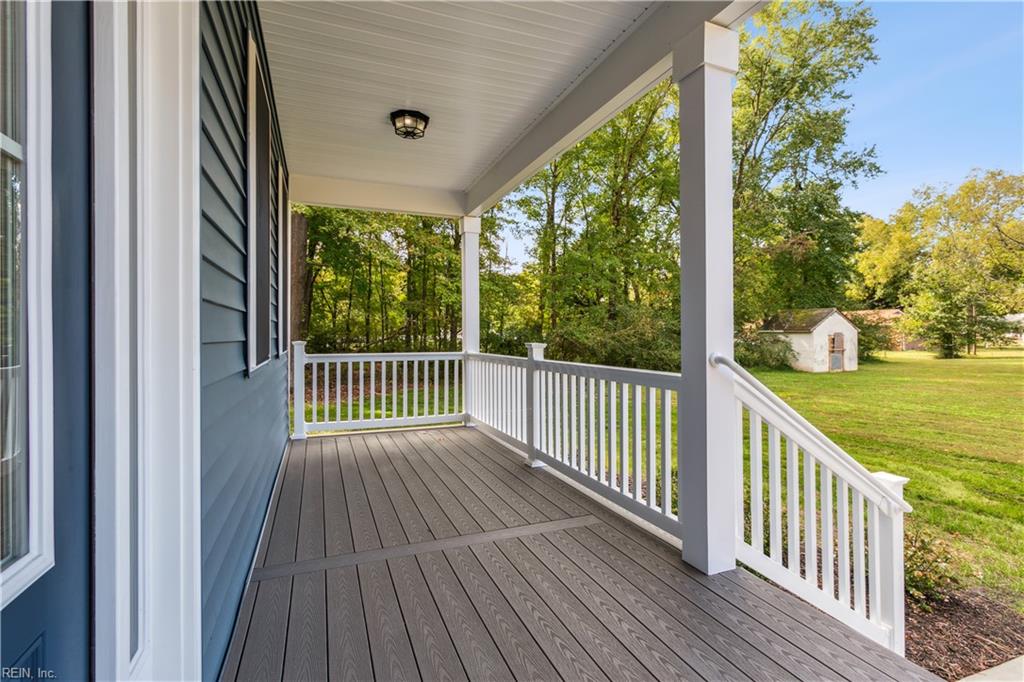 6 Landing Cir Property Photo 10