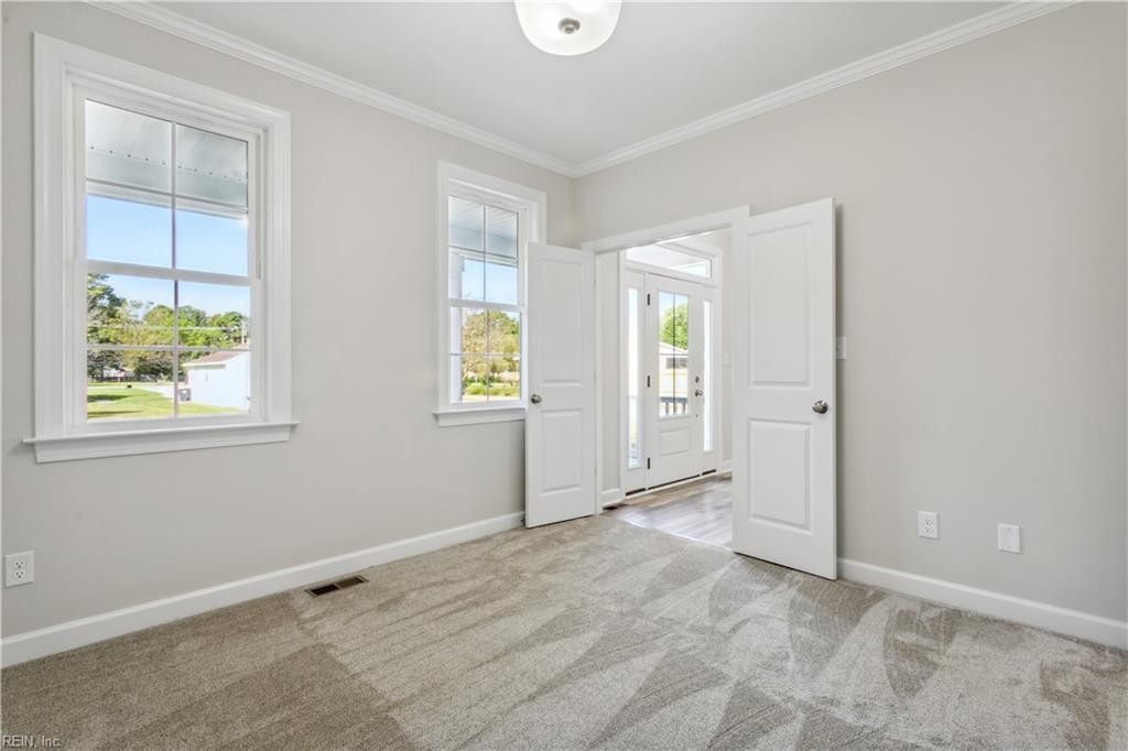 6 Landing Cir Property Photo 16