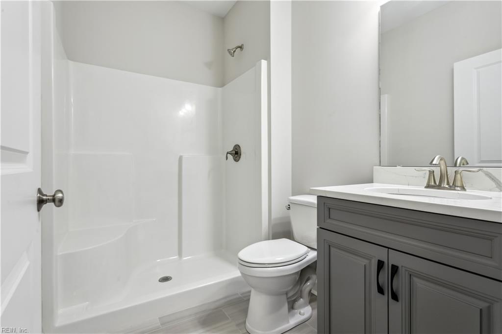 6 Landing Cir Property Photo 19