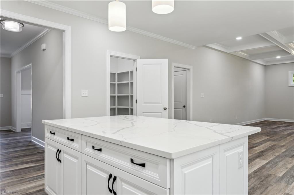 6 Landing Cir Property Photo 25