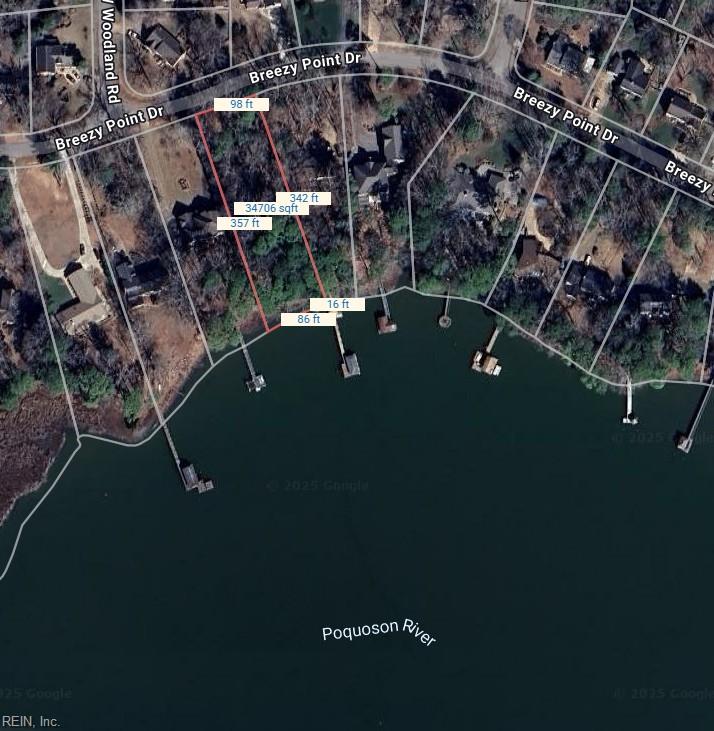 132 Breezy Point Dr Property Photo 8