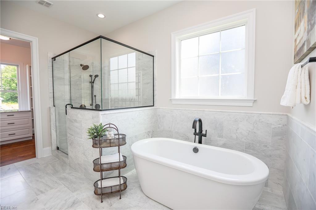132 Breezy Point Dr Property Photo 20