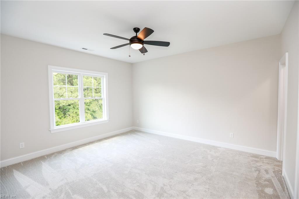 132 Breezy Point Dr Property Photo 27