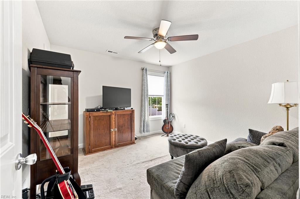 5813 Hawk Ln Property Photo 19