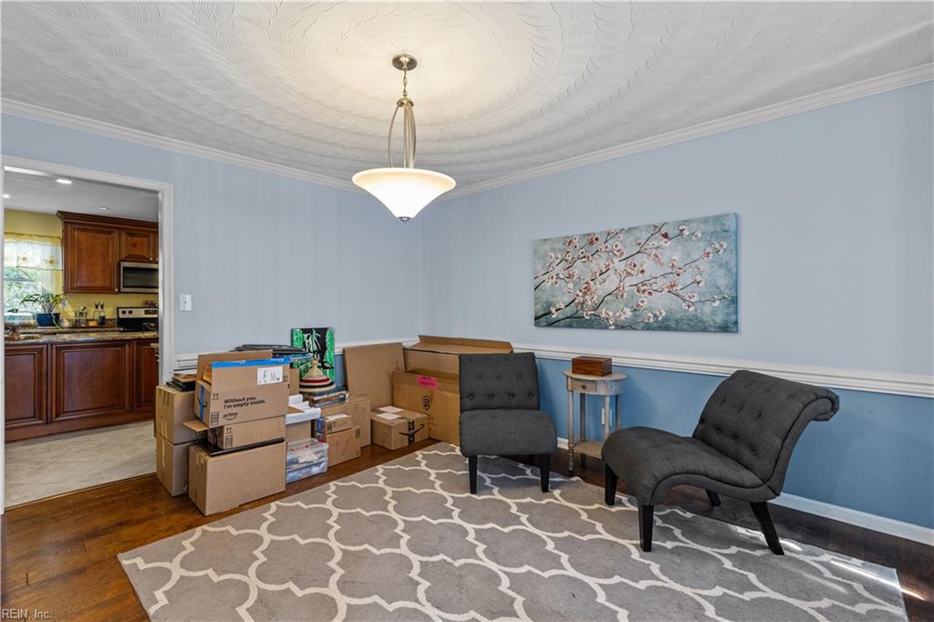1152 Crystalwood Cir Property Photo 6