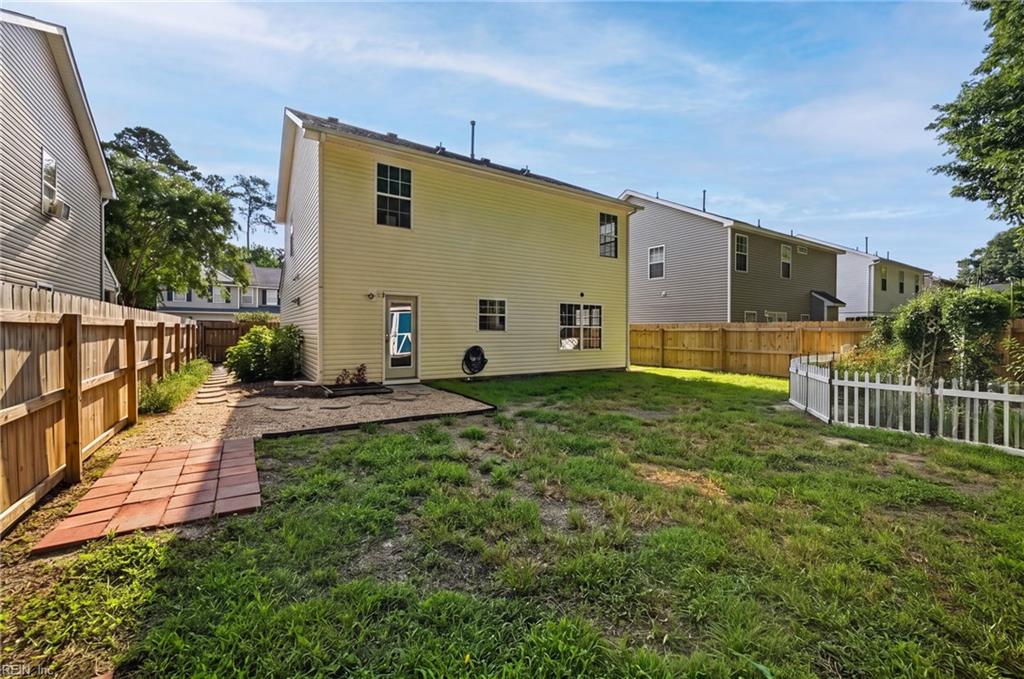 437 Garcia Dr Property Photo 39