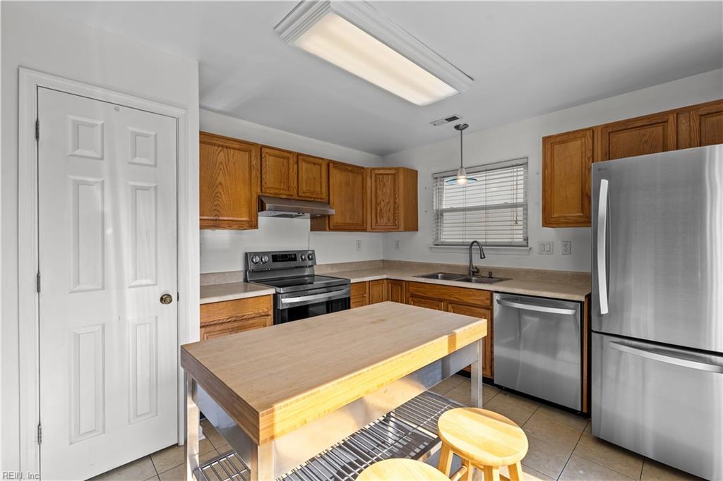 816 Chimney Hill Pw Property Photo 11
