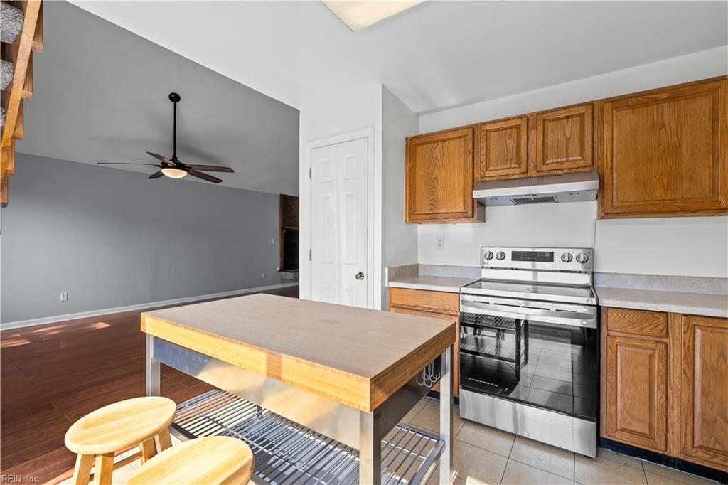 816 Chimney Hill Pw Property Photo 13