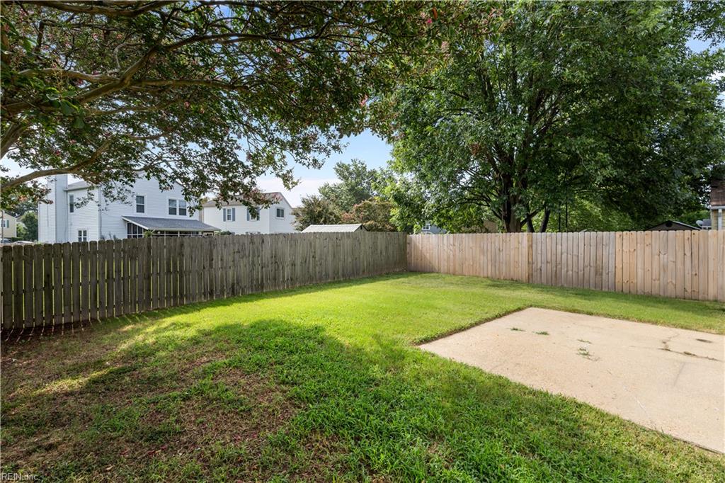 816 Chimney Hill Pw Property Photo 31