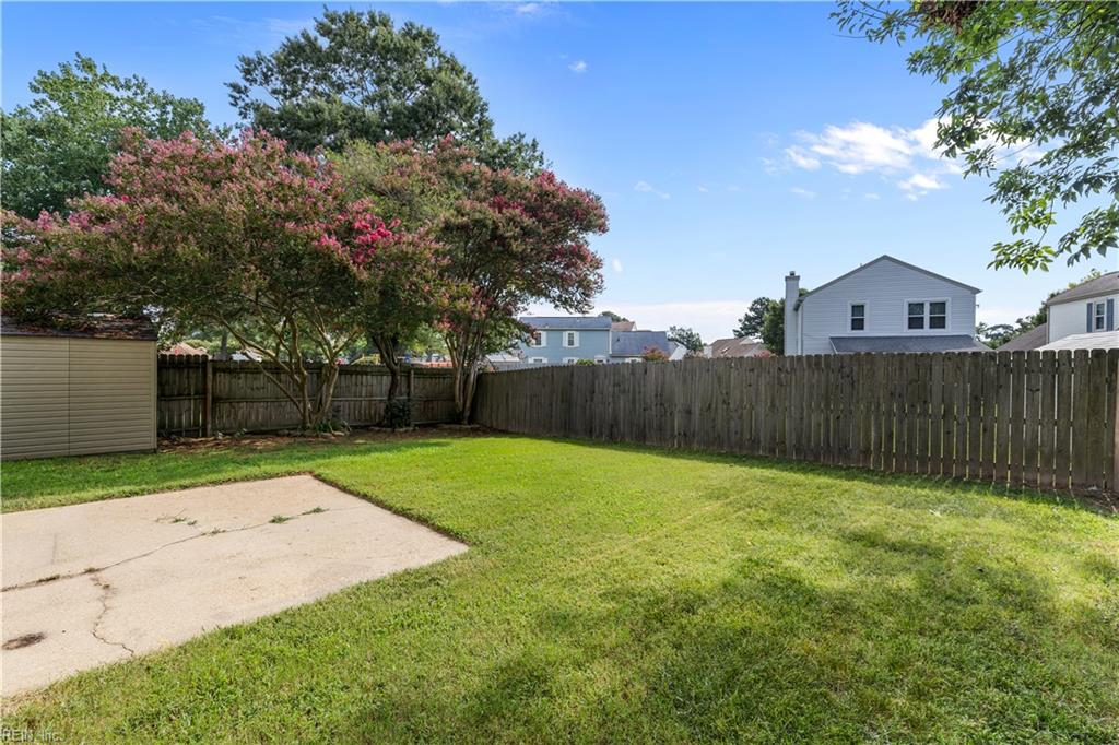 816 Chimney Hill Pw Property Photo 35
