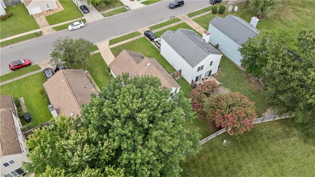 816 Chimney Hill Pw Property Photo 40